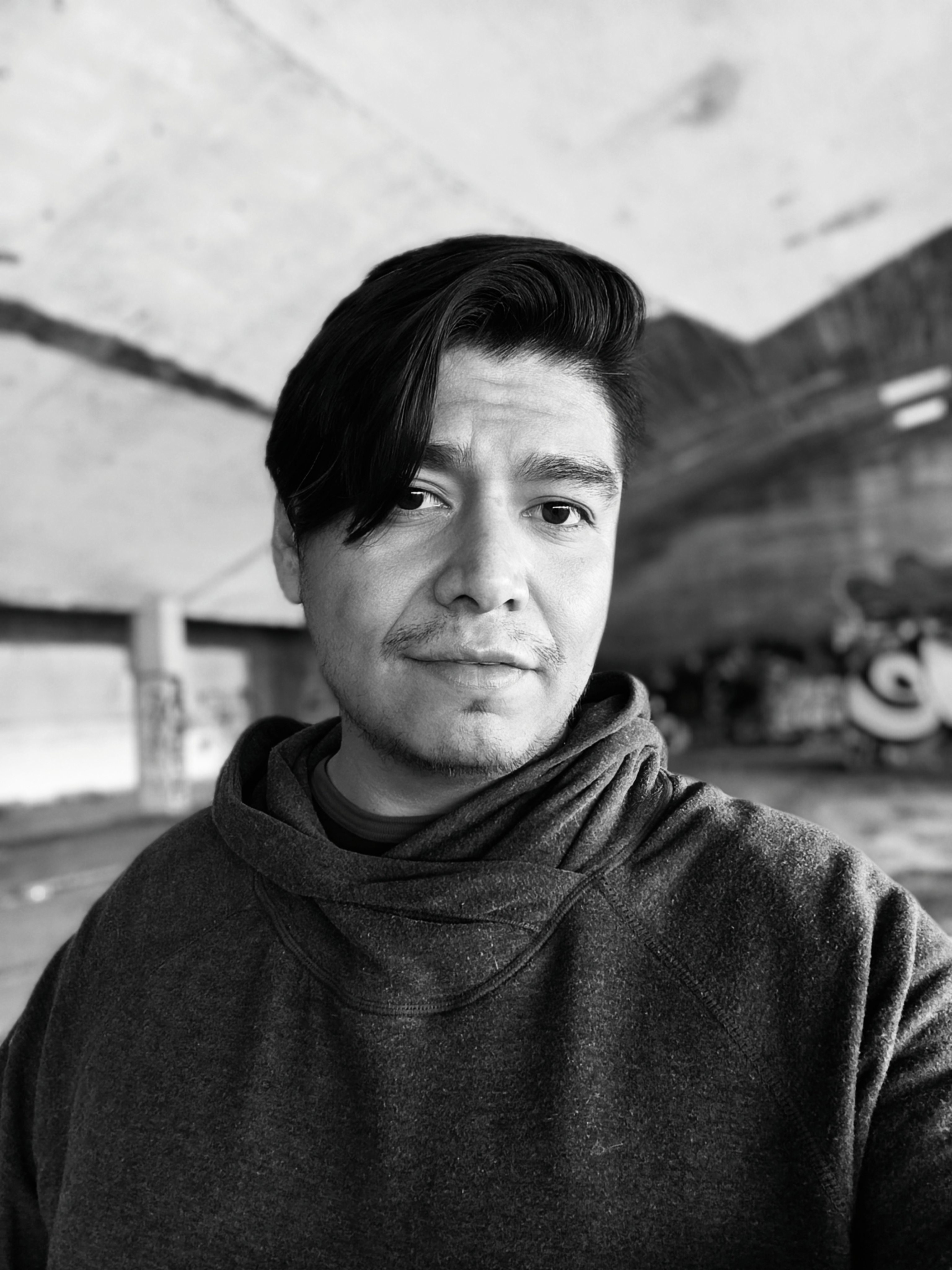 R. M. Flores