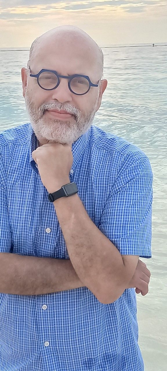 JAVIER VARGAS DE LUNA